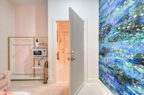 The Oleander Hotel Room 9